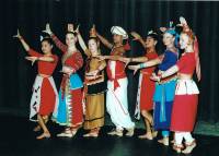 Surasanhka mit Ransilu Dance Troupe